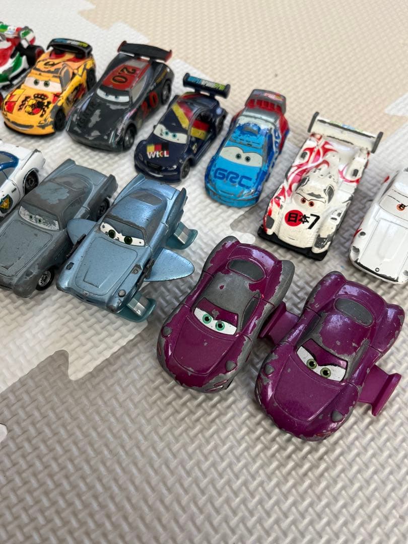 カーズ ミニカー 66台セット