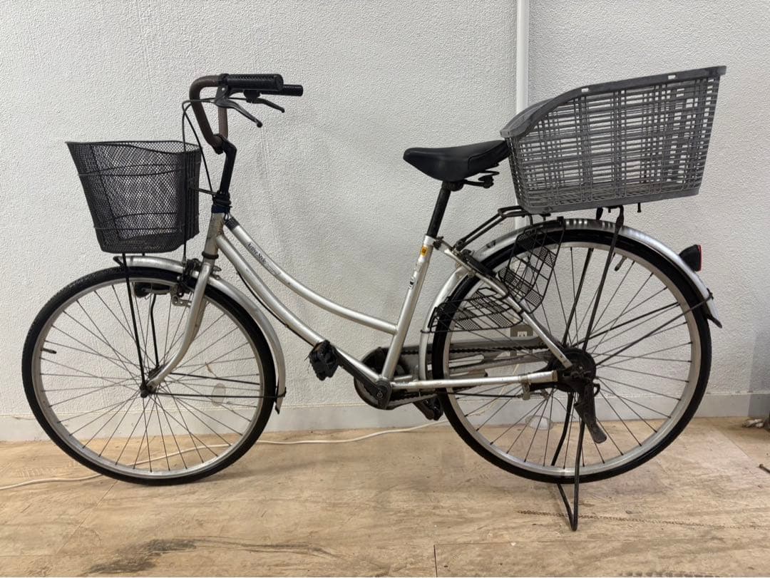 シルバー シティサイクル 26インチ 前後バスケット付き