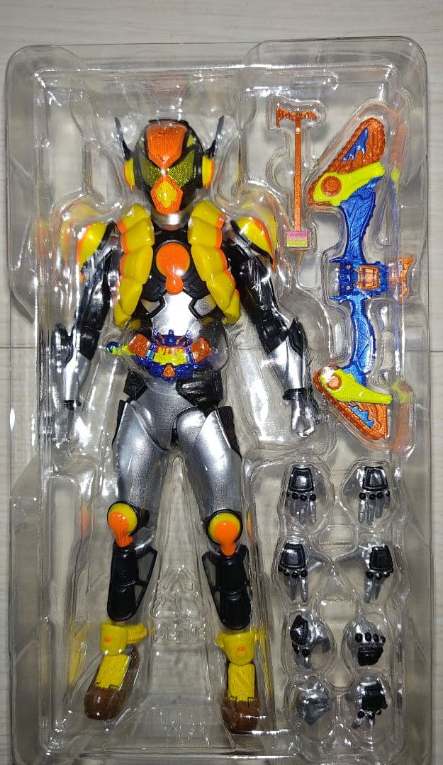 フィギュアアーツ　仮面ライダー ガヴ　ヴァレン　ヴラム　3点セット