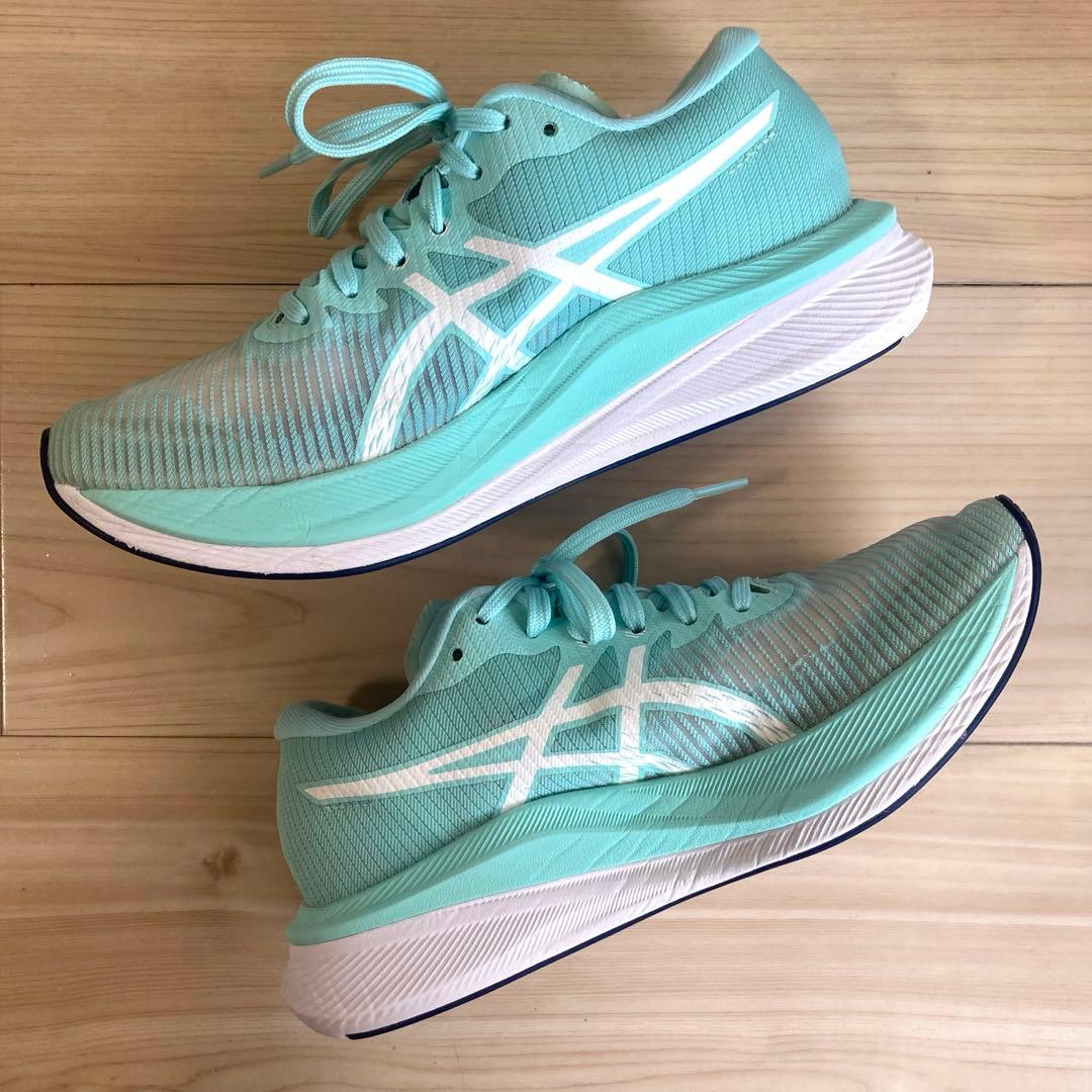 ✨定価16,500円／厚底／軽量✨asics MAGIC SPEED 3