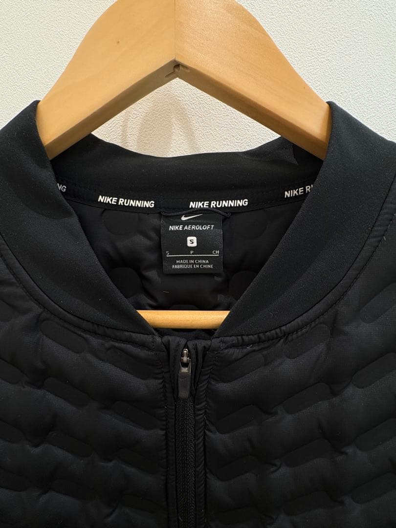 S*A様 【美品】Nike running Aeroloft ブラック S サイ