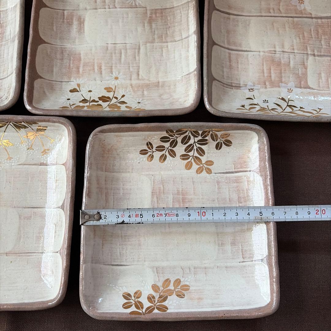 たち吉和風食器セット（盛皿、角皿・盛鉢）　金彩草花