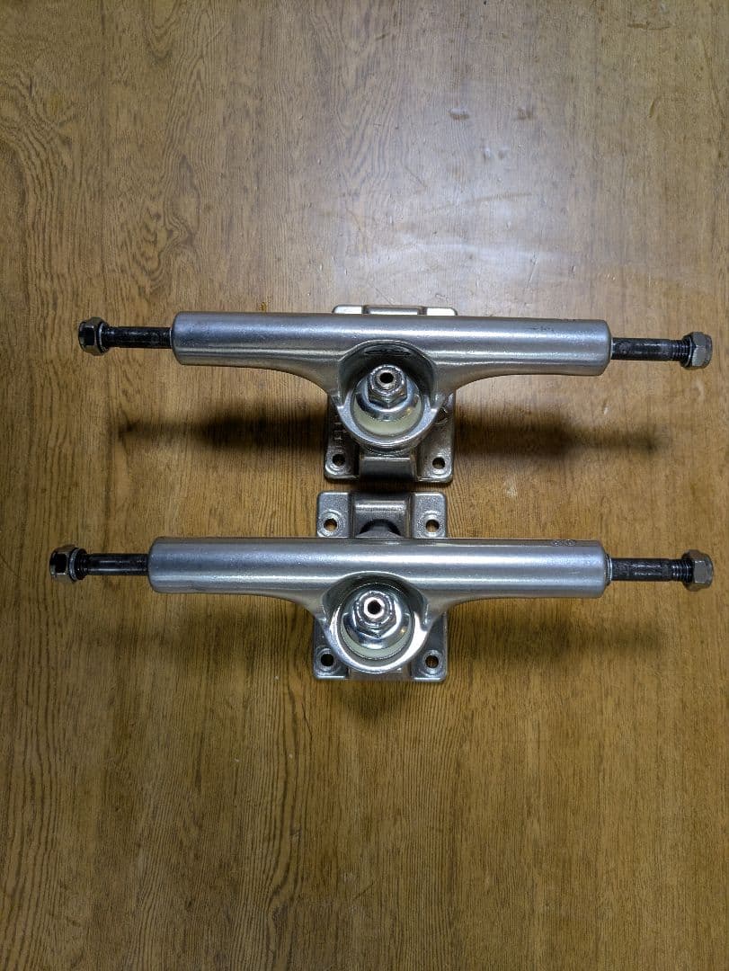 最終値下げ！ACE TRUCK／AF1 hollow 60 LOトラック未使用品