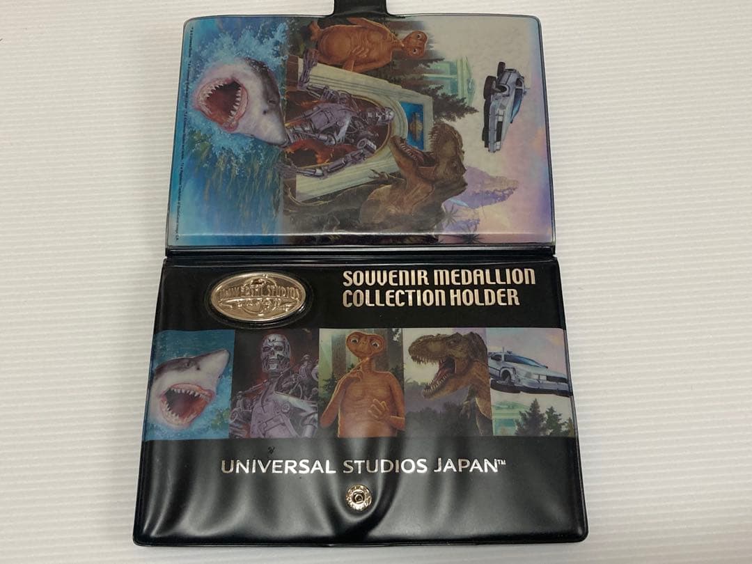 USJメダリオンコレクションホルダー&メダル78枚 ユニバーサルスタジオジャパン