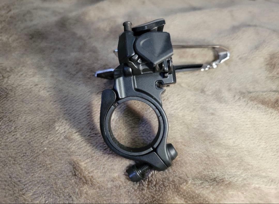 Shimano FD-R9100 バンド式 28.6/31.8mm 未使用品