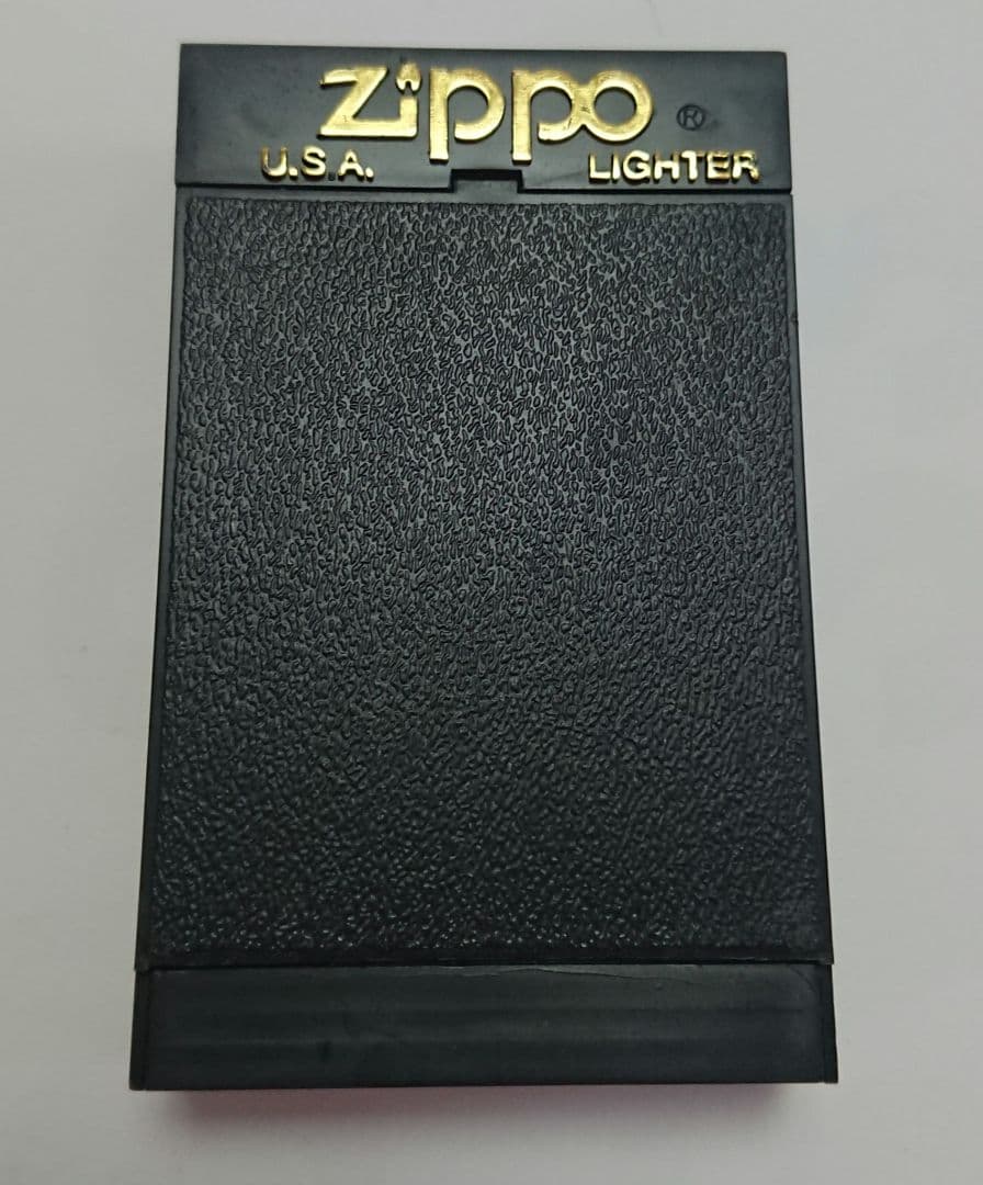 Fender創立50周年記念Zippoライター＋3フリント