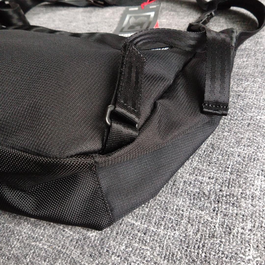 【CHROME】新品 Newspaper Messenger SM 黒
