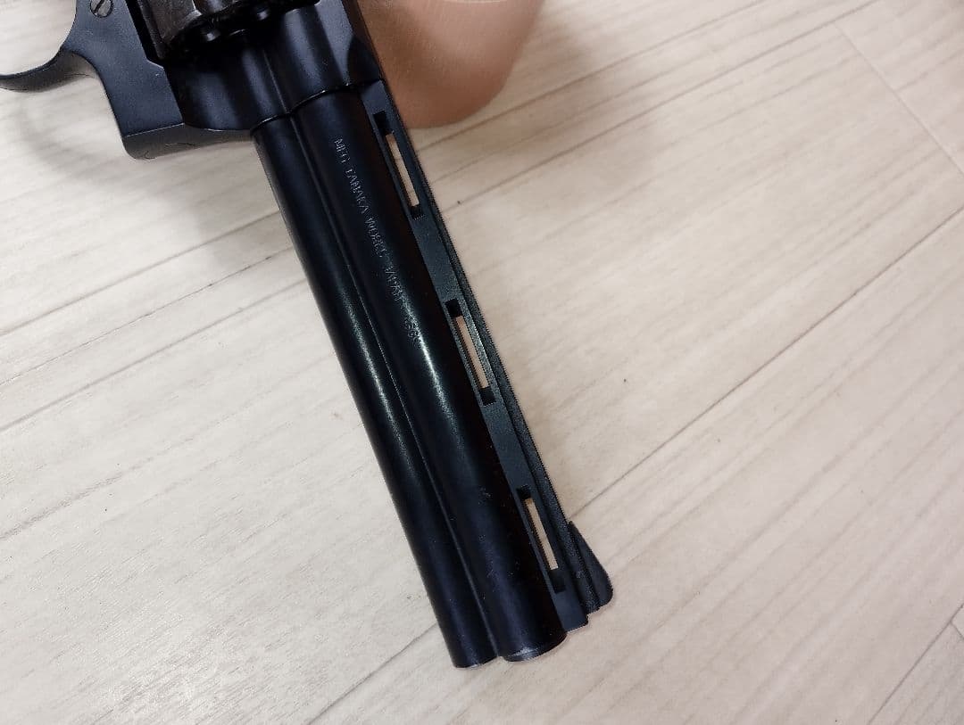 タナカ　Colt Python 357 Magnum コルトパイソン