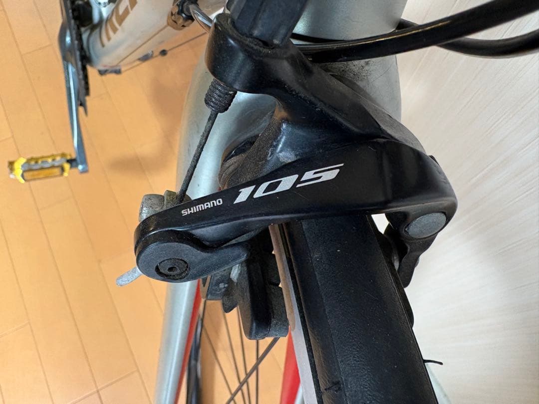 Trek ロードバイク emonda s カーボン 軽い、約９kg