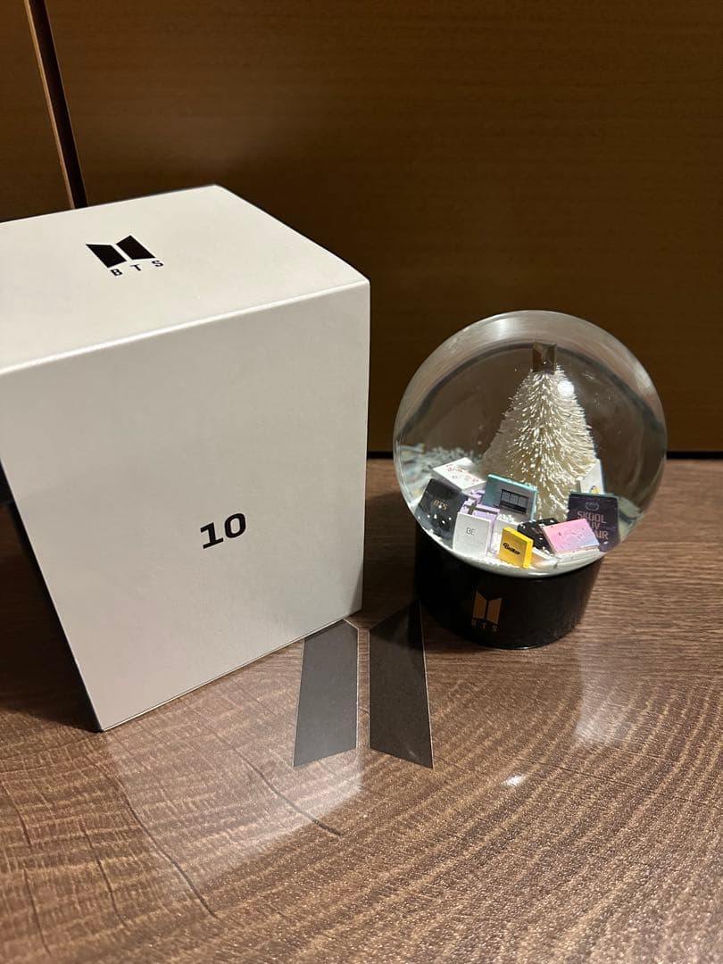 BTS MERCH BOX 10 スノードーム