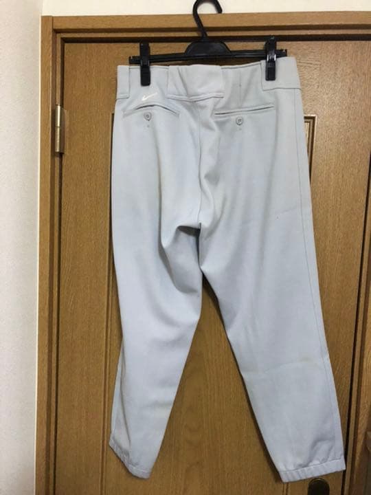NIKE 軟式野球、ヤンキースビジターモデル（上Ｌ、下ＸＬ）