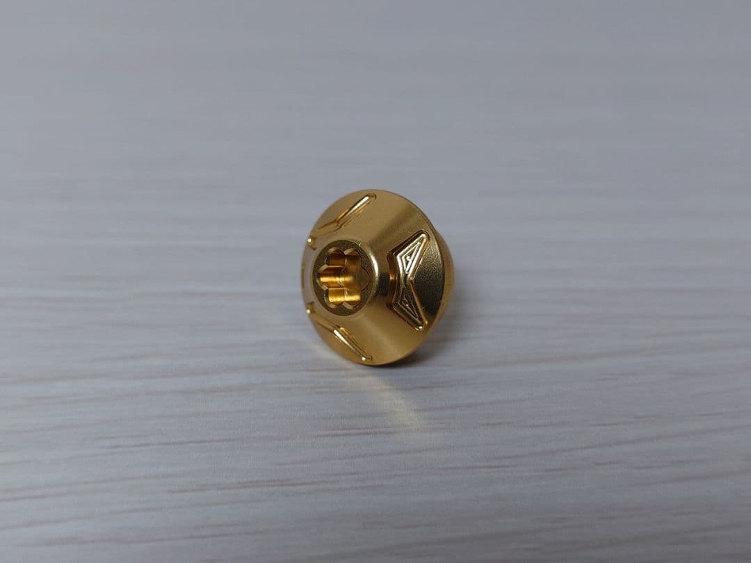 DRT VARIAL バリアル ゴールド 100 Mk3 rim シマノ右付属