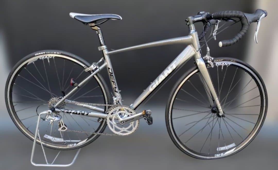 GIANT ALUXX SL 6000　ロードバイク