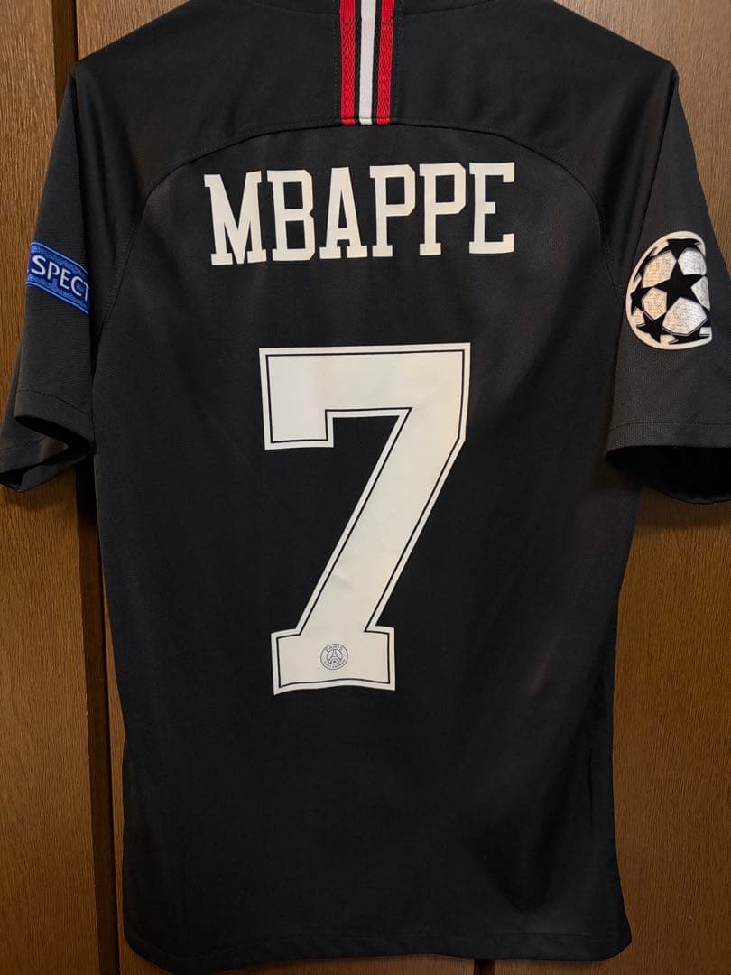 【正規品】パリ・サンジェルマン 18-19 エンバペ MBAPPE ユニフォーム