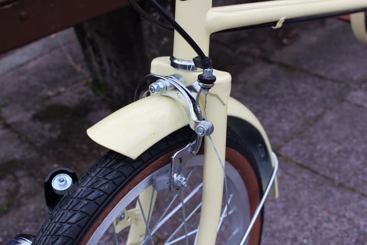 新品　16インチ　ママチャリ　SF-13　クリーム　自転車　カゴ付き　ペット