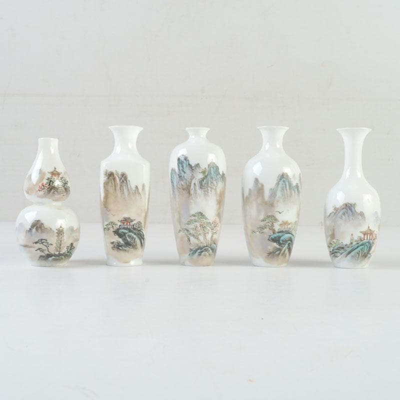 中国　景徳鎮製　薄胎粉彩　山水文　小瓶　5点　V　A72