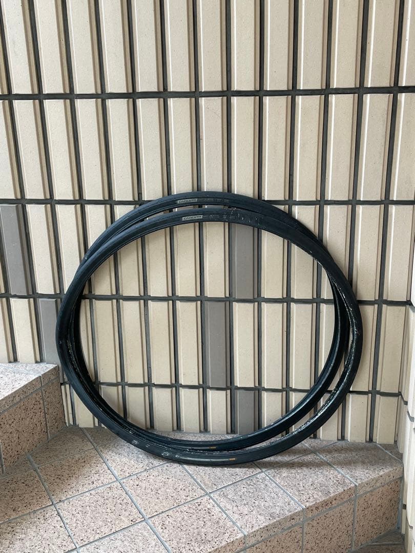 CADEX AERO カデックスホイールに！チューブレスタイヤ　使用わずか