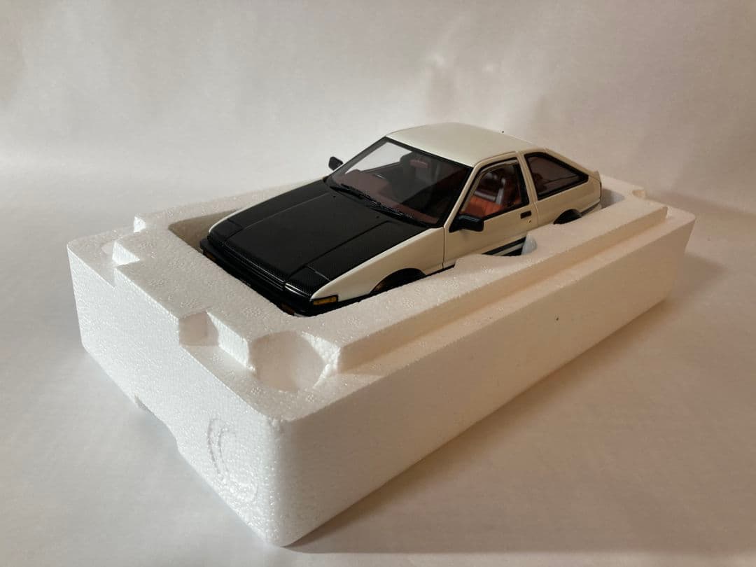 未開封品　Autoart 1/18 AE86『頭文字D』 プロジェクトD ver