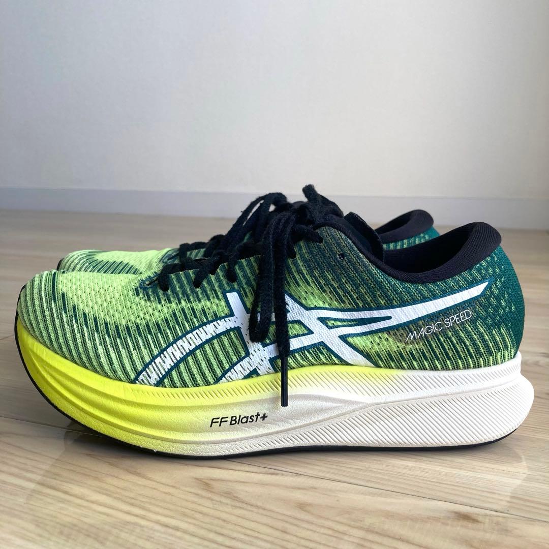 ✨定価16,500 円／軽量／厚底✨ asics MAGIC SPEED 2