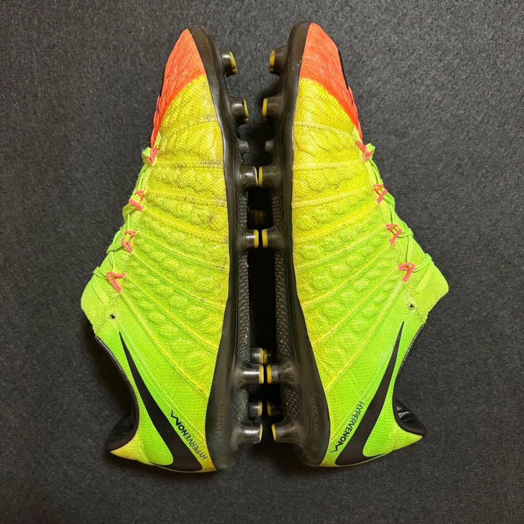 【美品】NIKE ハイパーヴェノム ファントム 3 AG-PRO