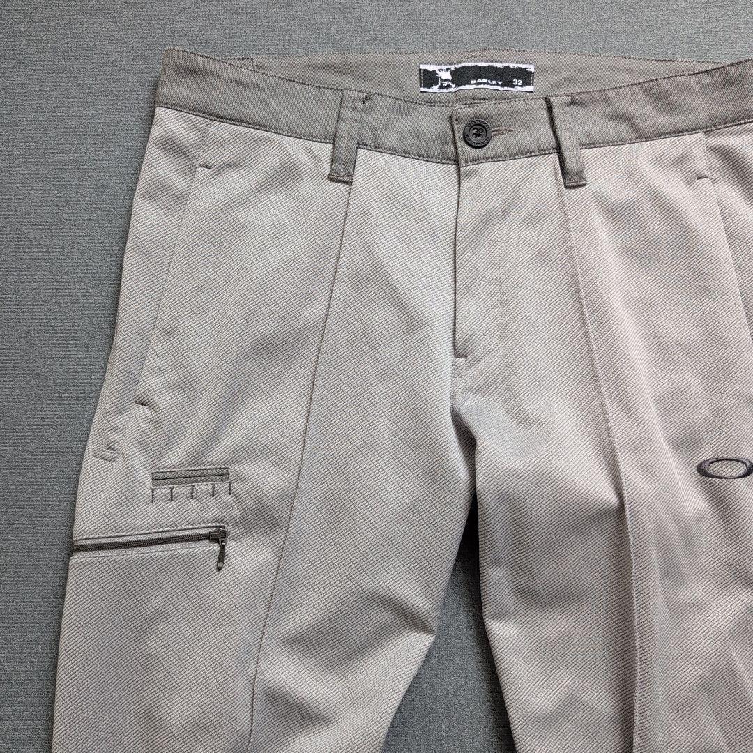 【美品】オークリーゴルフ　スカルロゴタックパンツ　グレー　32インチ