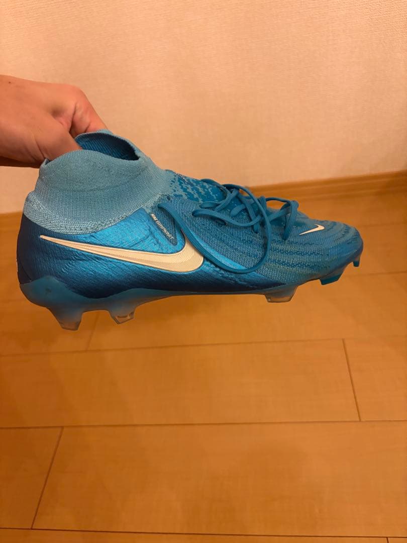 Nike ファントムGXサッカーシューズ・スパイク 青