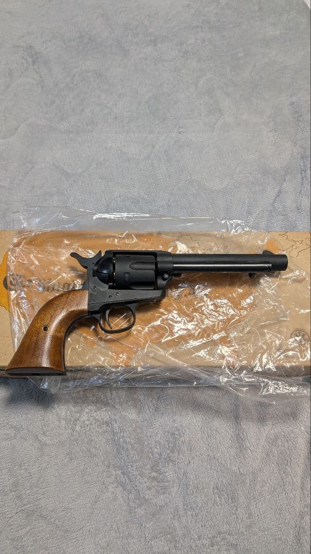 マルシンColt SAA .45 BHW 木製グリップ Xカートリッジ