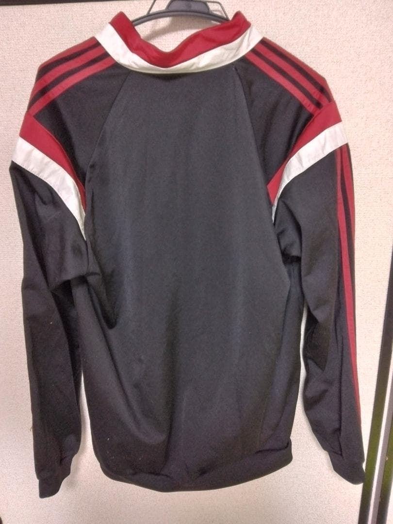 サッカー　ジャージ上下　　ACミラン　adidas正規品