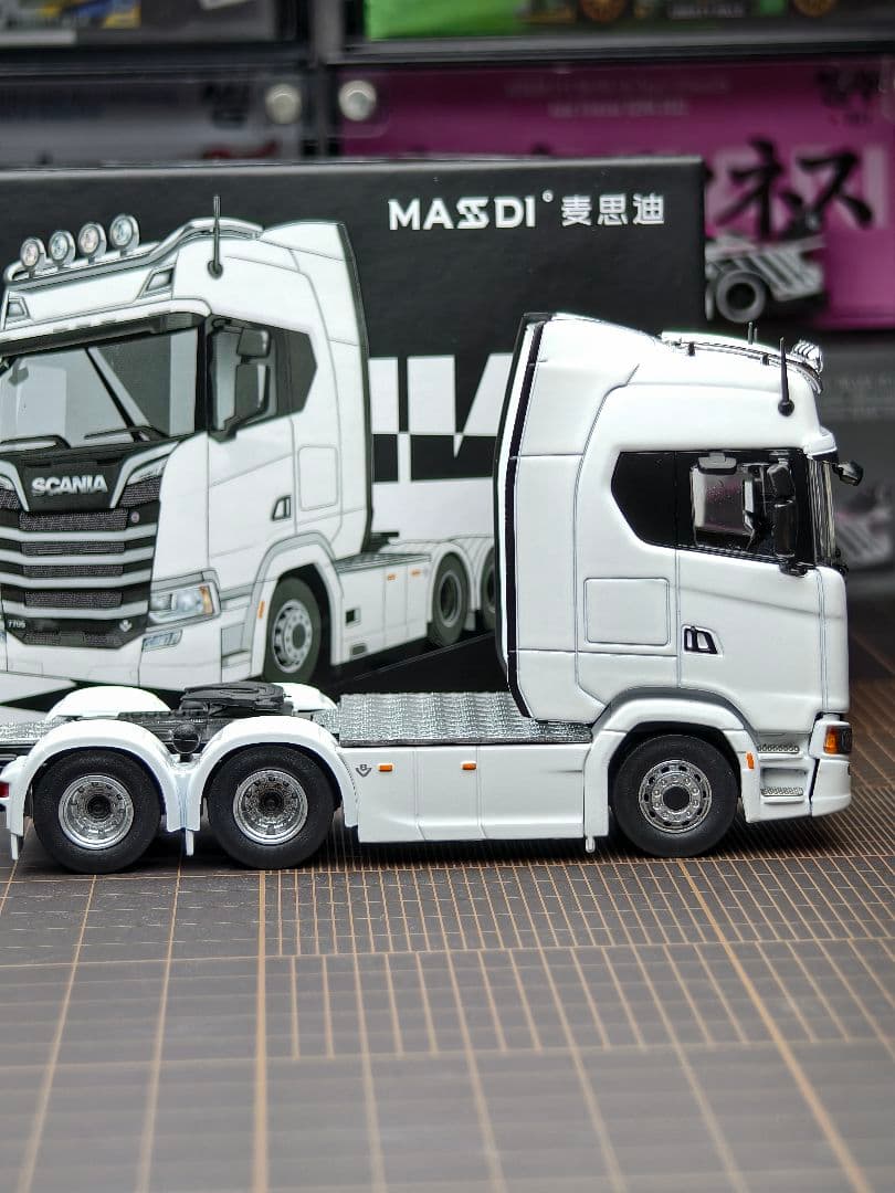 1/64 MASDI スカニア 770S トラクターヘッド ホワイト