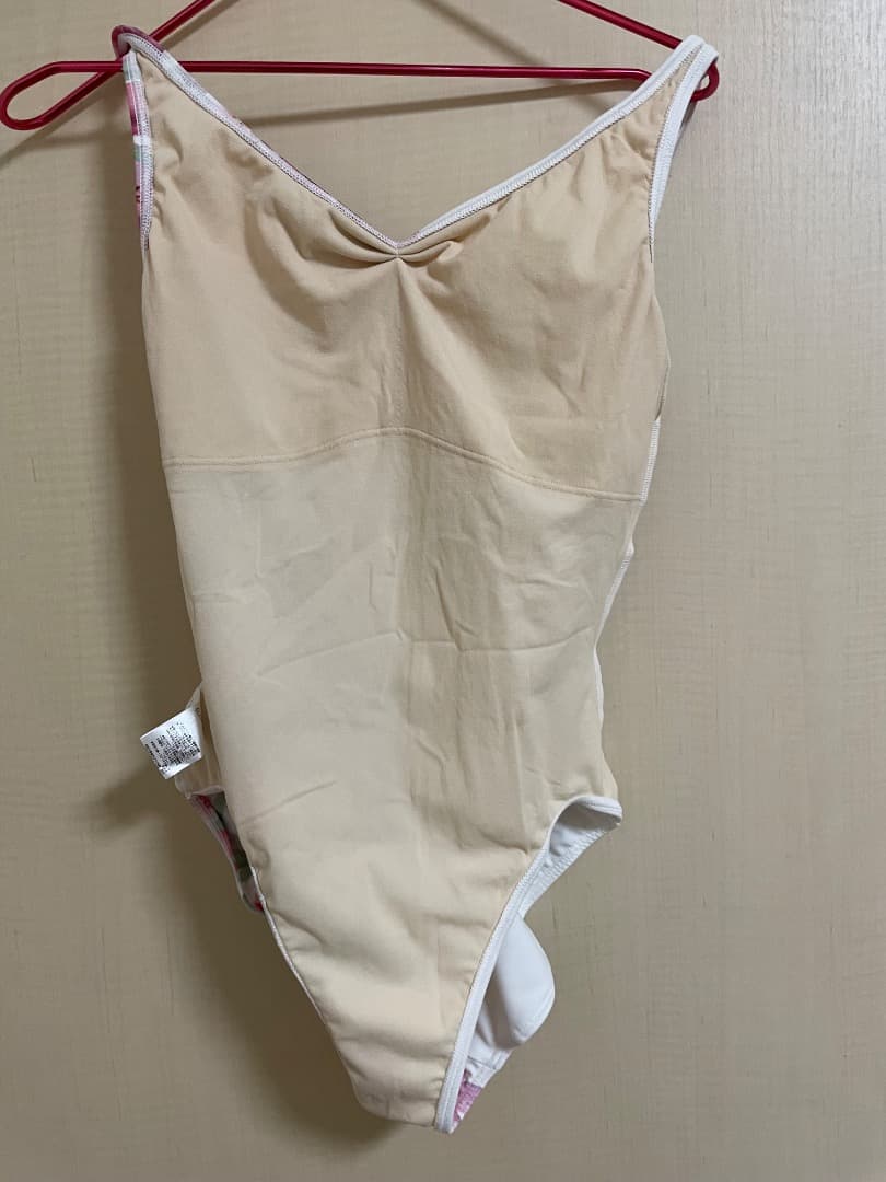 新品・タグ付き【MAY NAGAHISA】ノースリーブレオタード