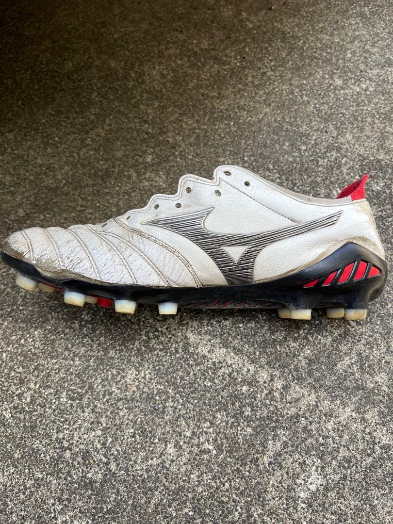Mizuno モレリア　ネオ　4