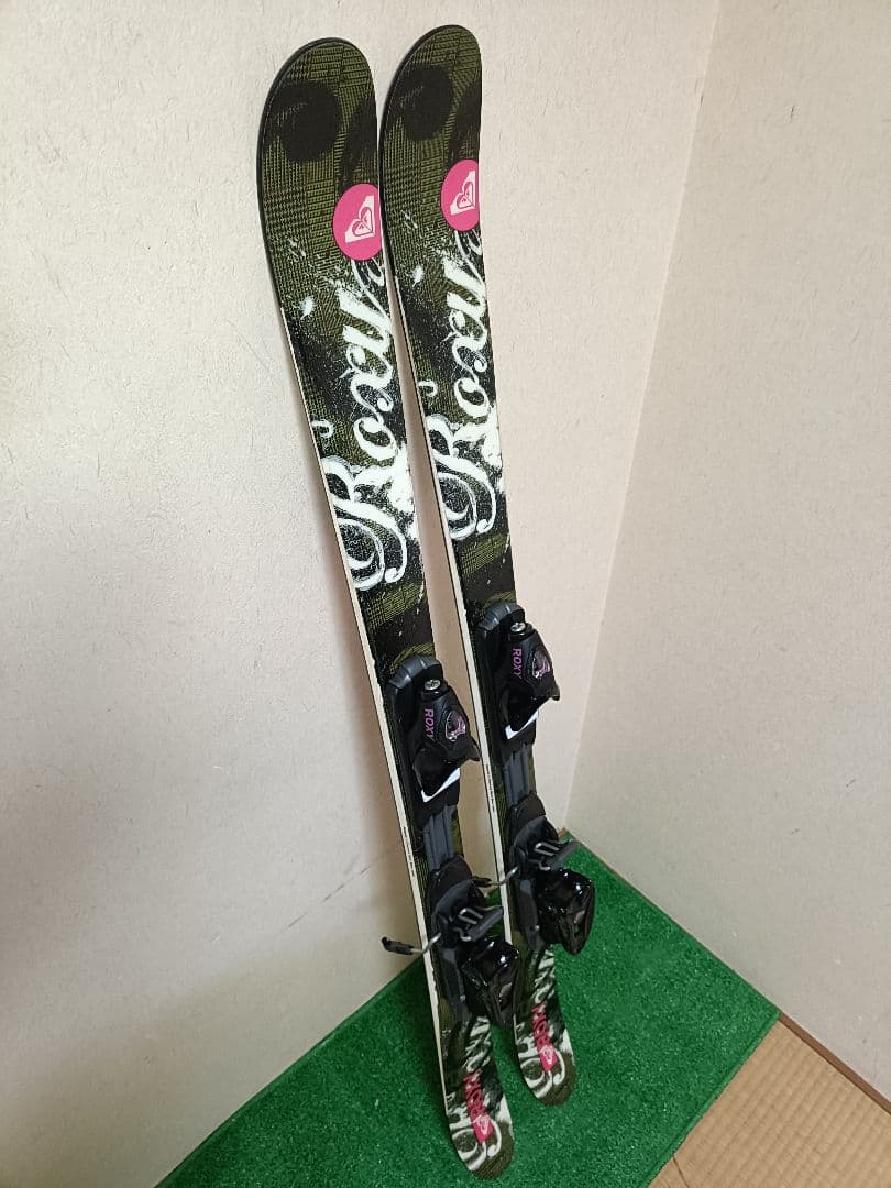 ROXY ロキシー ショートカービングスキー(140cm)＋ロキシービンディング
