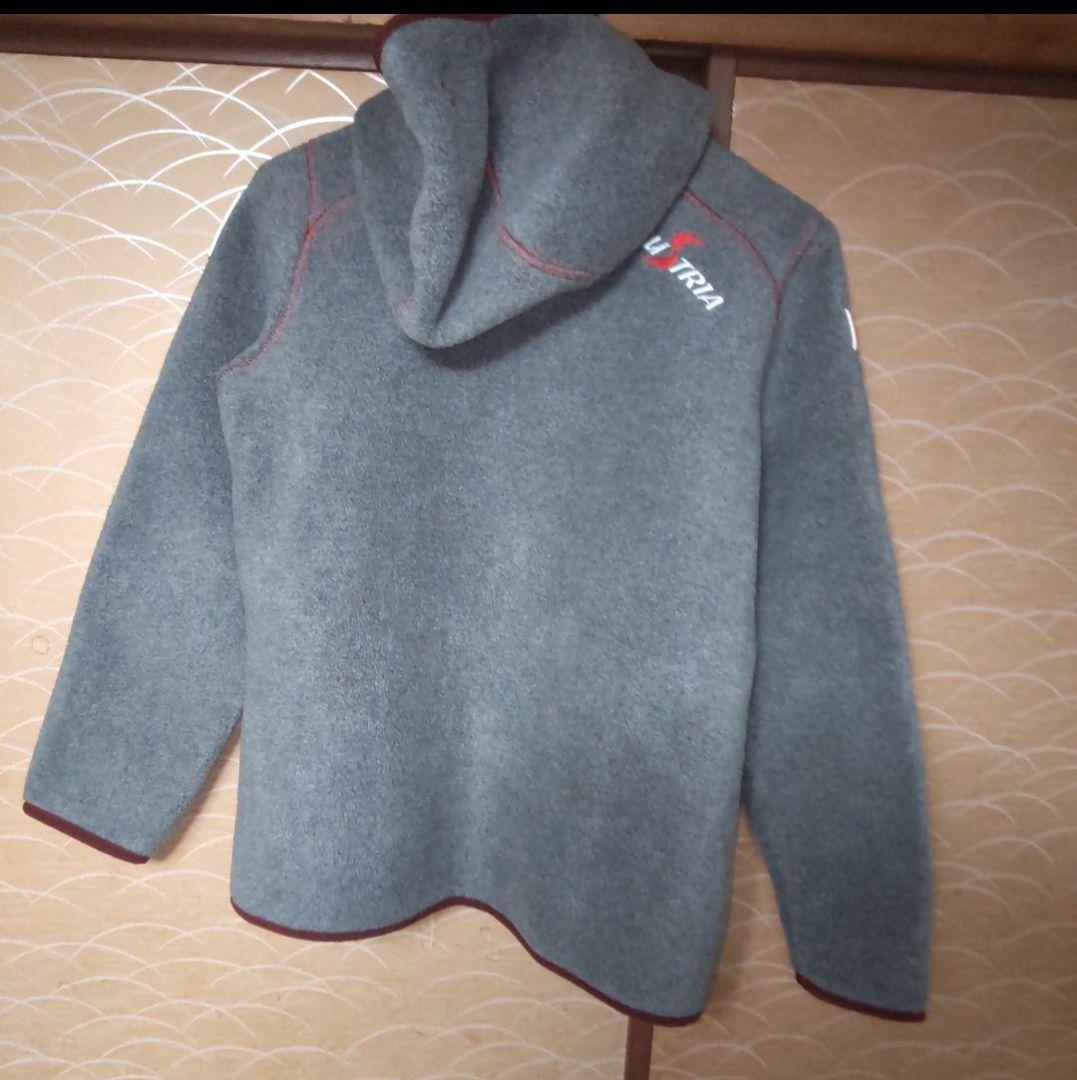 美良品 Schoffel 
 オーストリアチームモデル
フリースパーカー