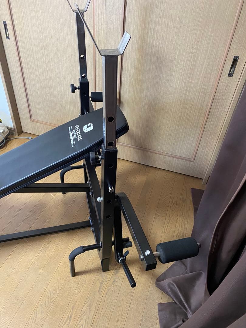 筋トレ用具　可変式ベンチ