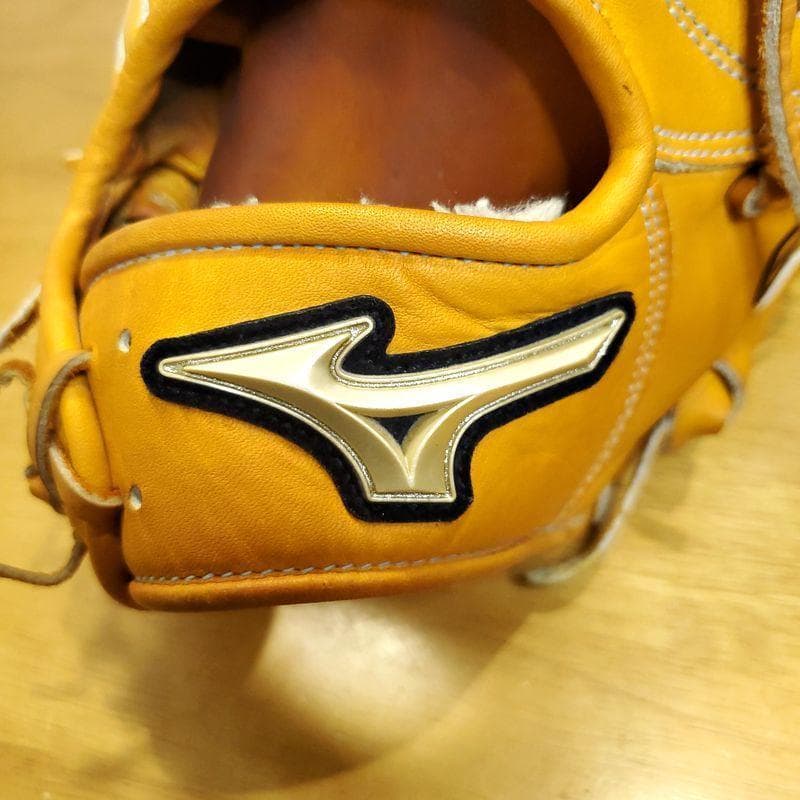 ミズノ 長野久義モデル グローバルエリート 軟式グローブ
