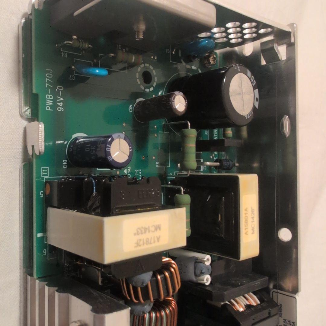 美品 ＴＤＫラムダ 電源 JWT75-5FF