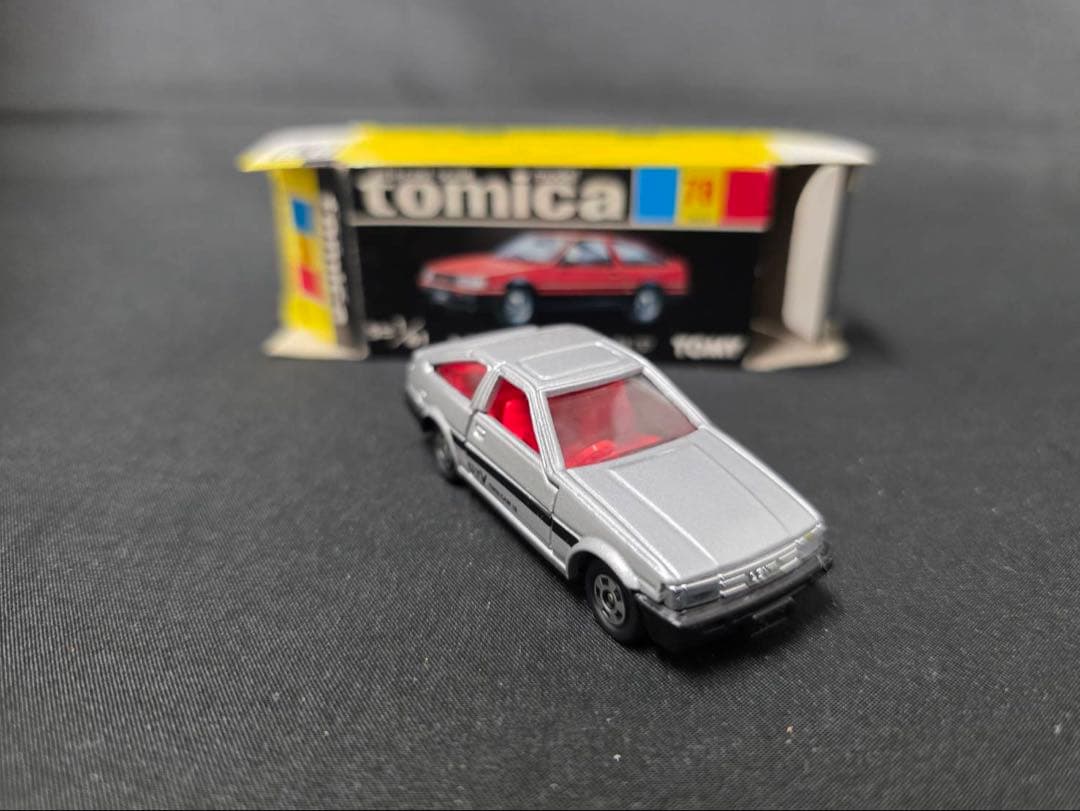 トミカ黒箱78トヨタカローラレビン3ドア(日本製)