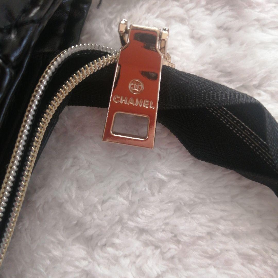 CHANEL 黒 ノベルティバッグ