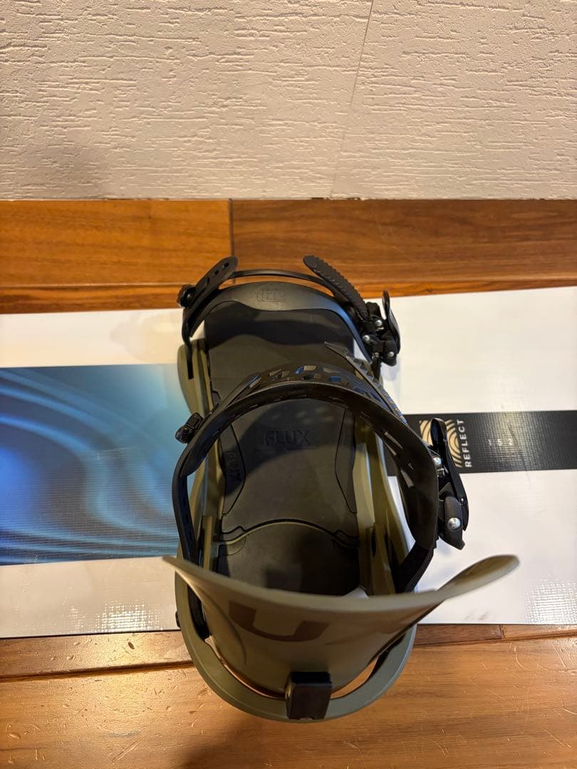 SALOMON スノボ　板　FLUX ビンディング　セット　152センチ