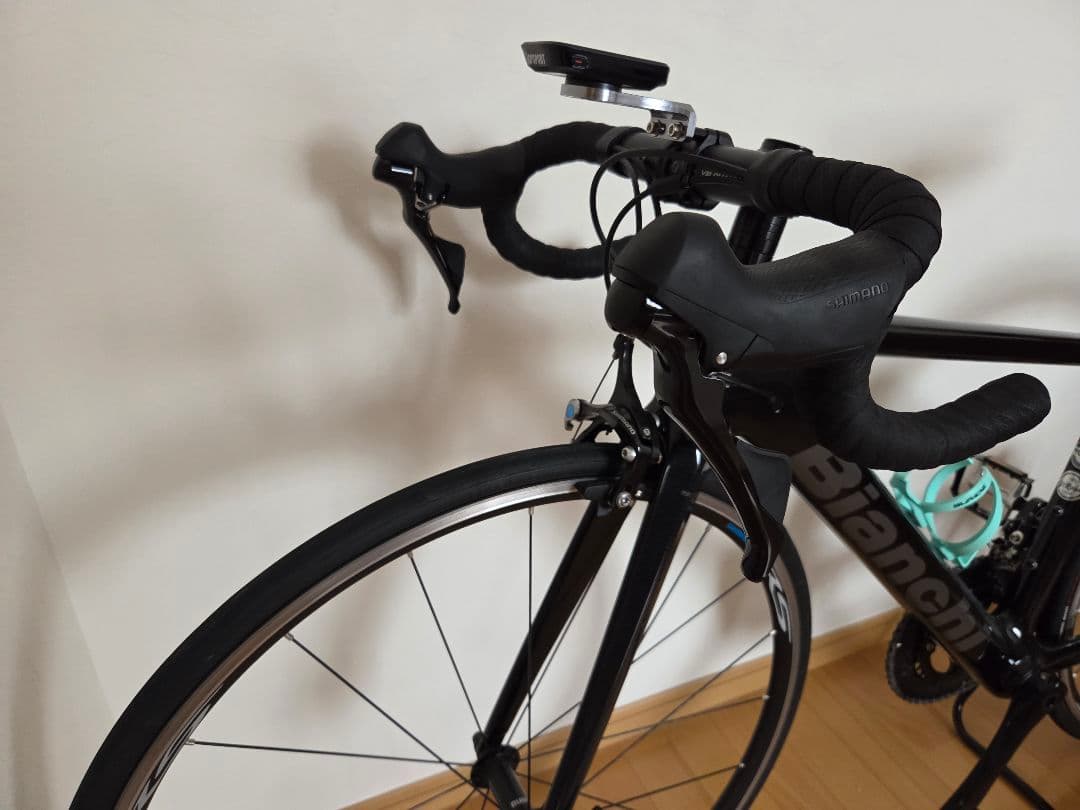 Bianchi ロードバイク スプリント　１０５　リムブレーキ　サイズ４４