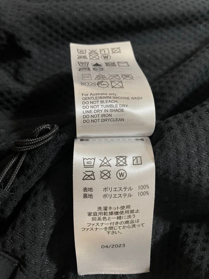 オークリーOAKLEY中綿ジャケット メンズL ゴルフ 防寒 ブルゾン 黒 秋冬