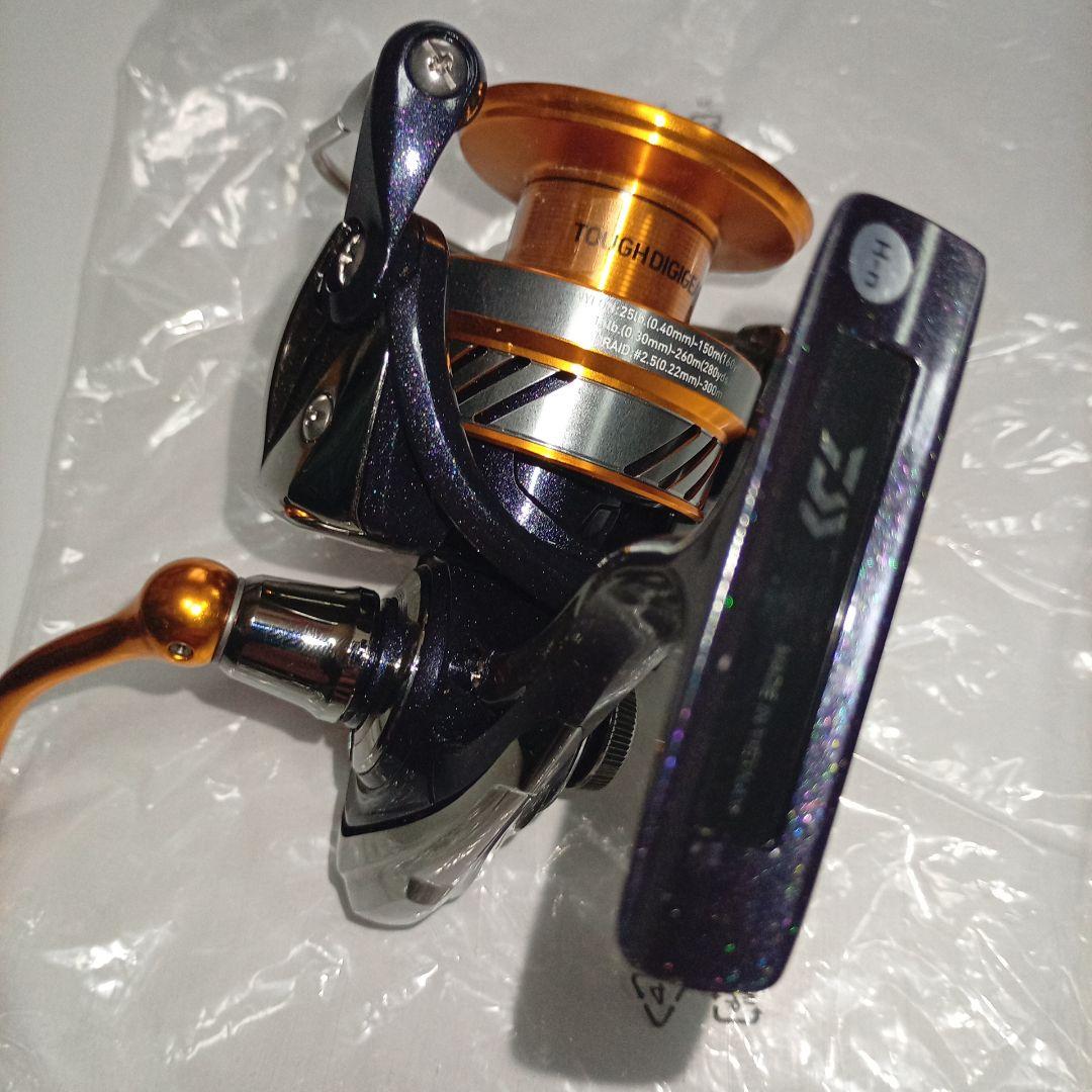 DAIWA REVROS LT5000D-CH スピニングリール ダイワ