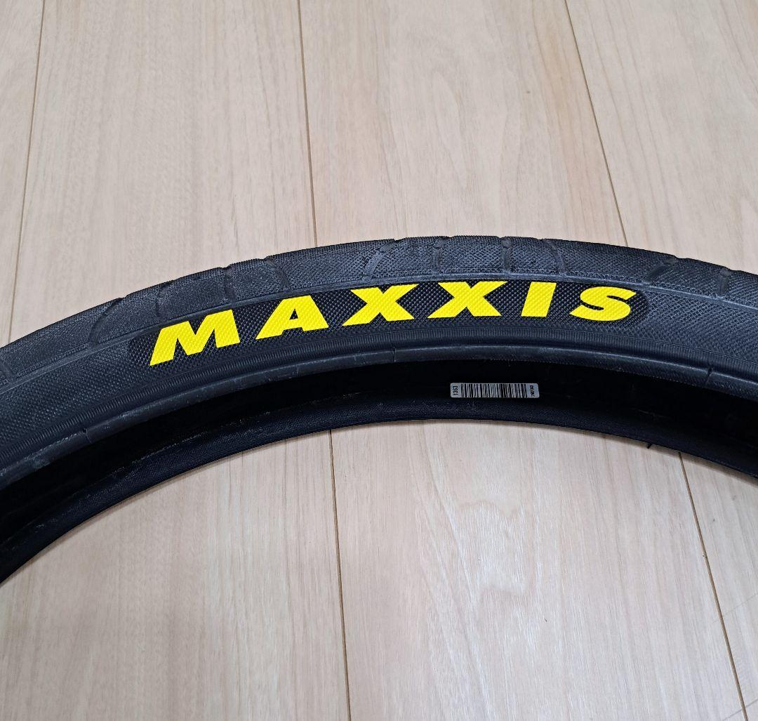 【未使用】MAXXIS(マキシス) フックワーム 26インチ 自転車タイヤ1本