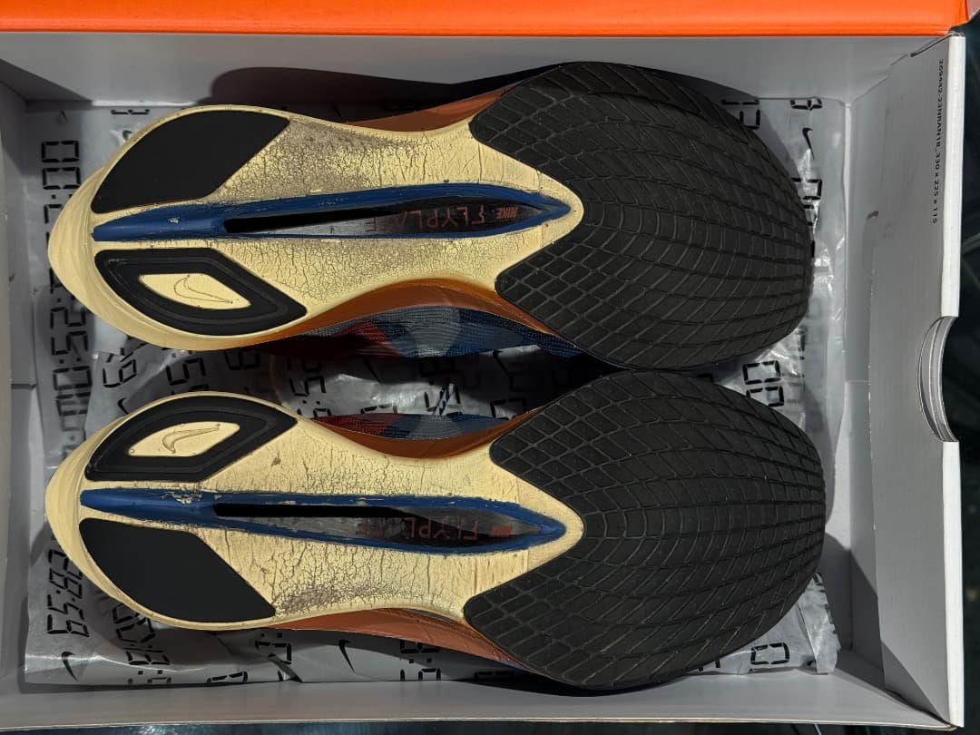 NIKE ヴェイパーフライ4 プレミアム US9 / 27.0cm