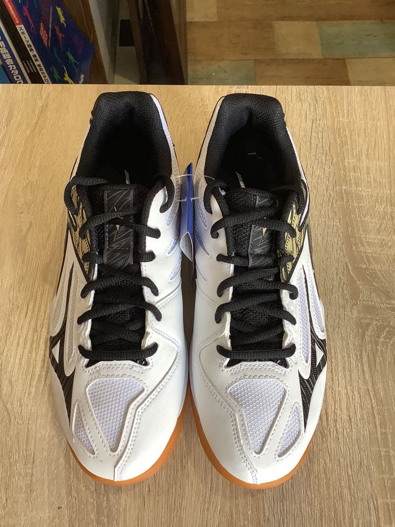 MIZUNO バレーボールシューズ サンダーブレード3 白黒ゴールド 25㎝
