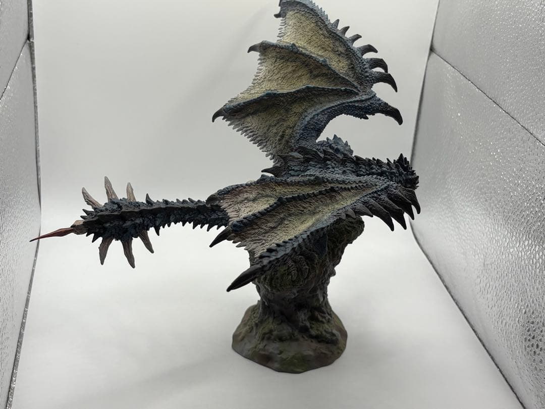 カプコンフィギュアビルダー クリエイターズモデル 限定版 蒼火竜 リオレウス亜種