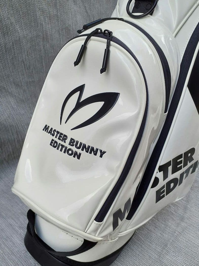 MASTER BUNNY EDITION スタンド式 キャディバッグ ホワイト