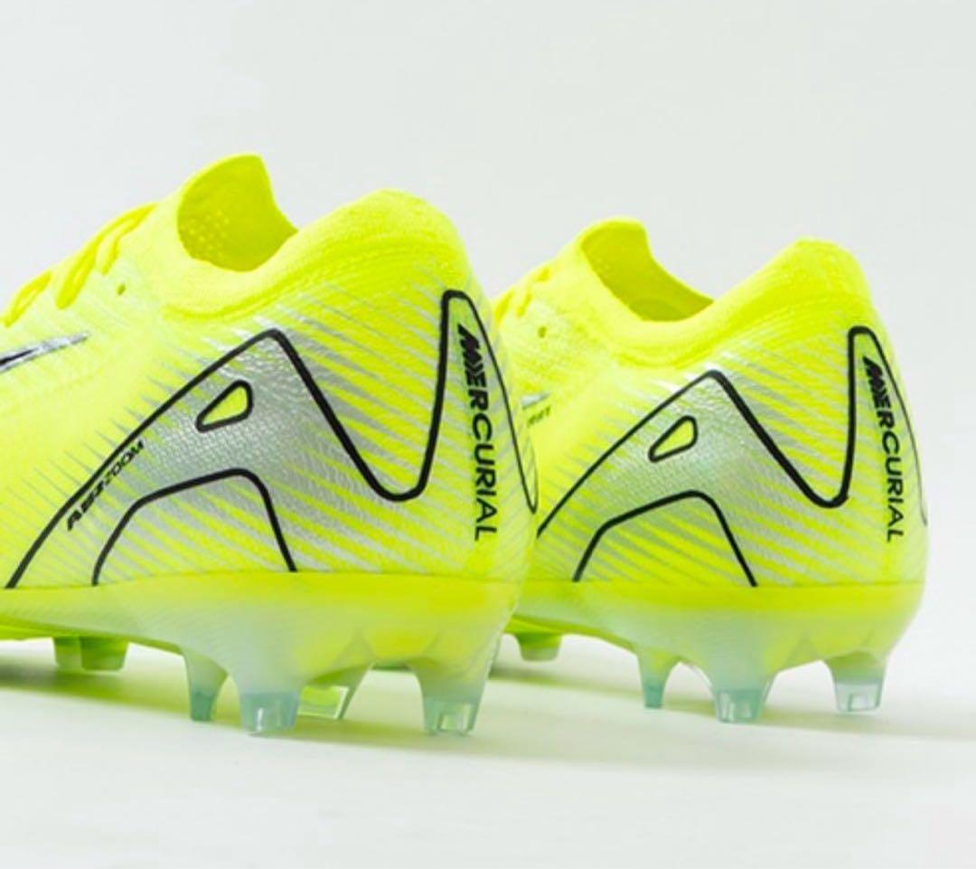 新品　NIKE マーキュリアルヴェイパー16 エリートAG 25.0