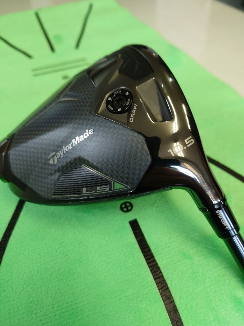 TaylorMade Qi35ドライバー 10.5度 LS