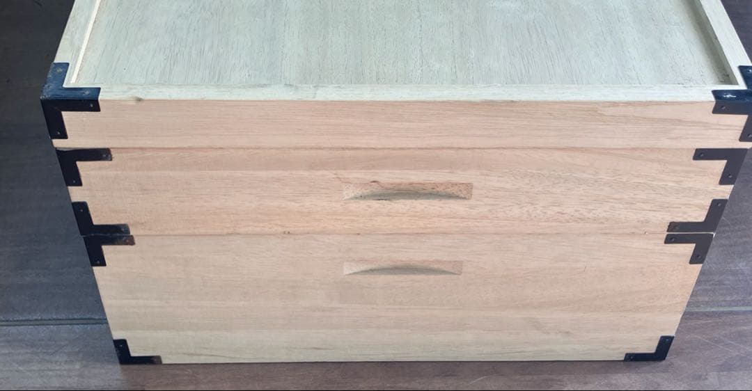 A総桐 衣装ケース 2段 隅金具付 着物収納 桐箱 収納ケース